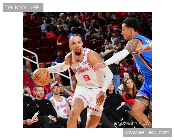 太阳新赛季首发阵容揭晓布克领衔格雷森阿伦与狄龙强势加盟